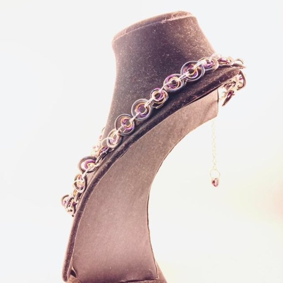 Non-binary Pride Chainmaille Necklace - Picture 4 of 8